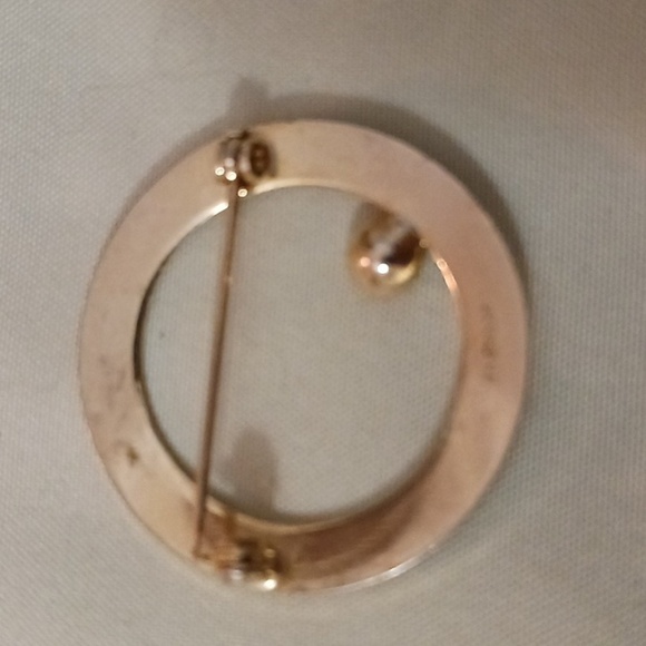 Vintage 1/20- 12 carat gold filled A.B. Rhinestone Gold Round Brooch Pendant - Picture 5 of 7